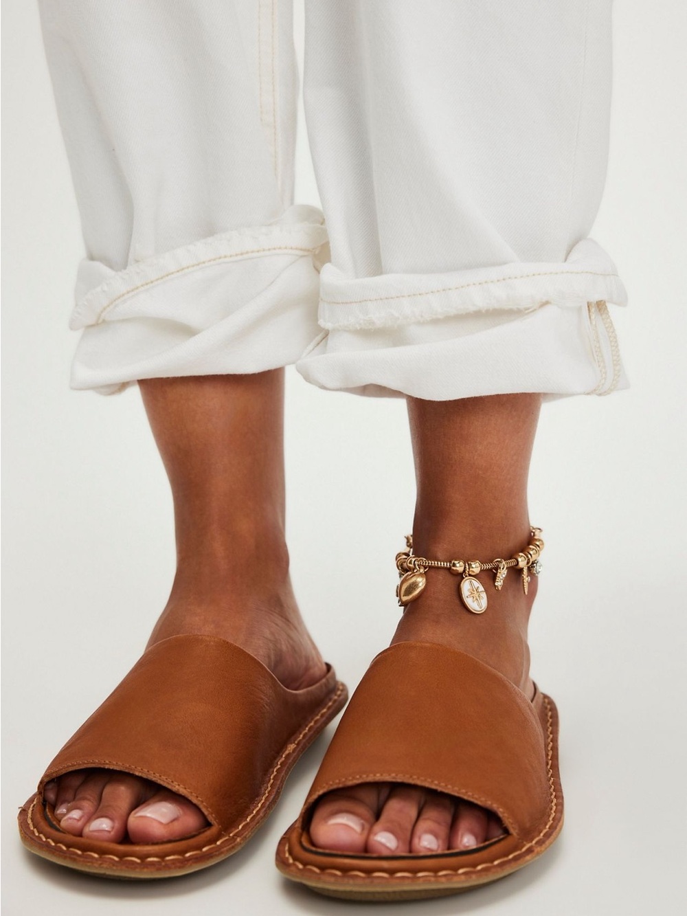 VIBAe  Saint Tropez Slip-On Mule in Cognac Brown Leather size 9 - Picture 3 of 10